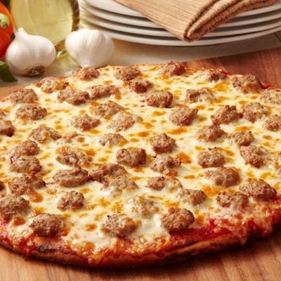 Alexandrian Sausage Pizza