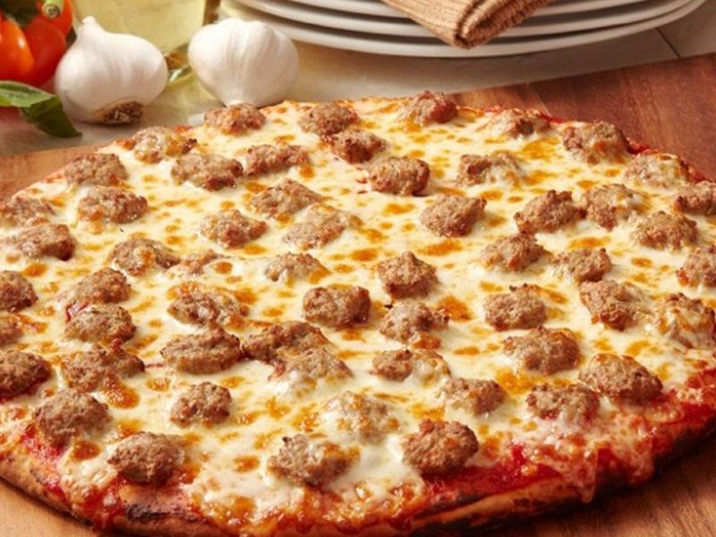 Baladi Oriental Sausage Oriental Pizza