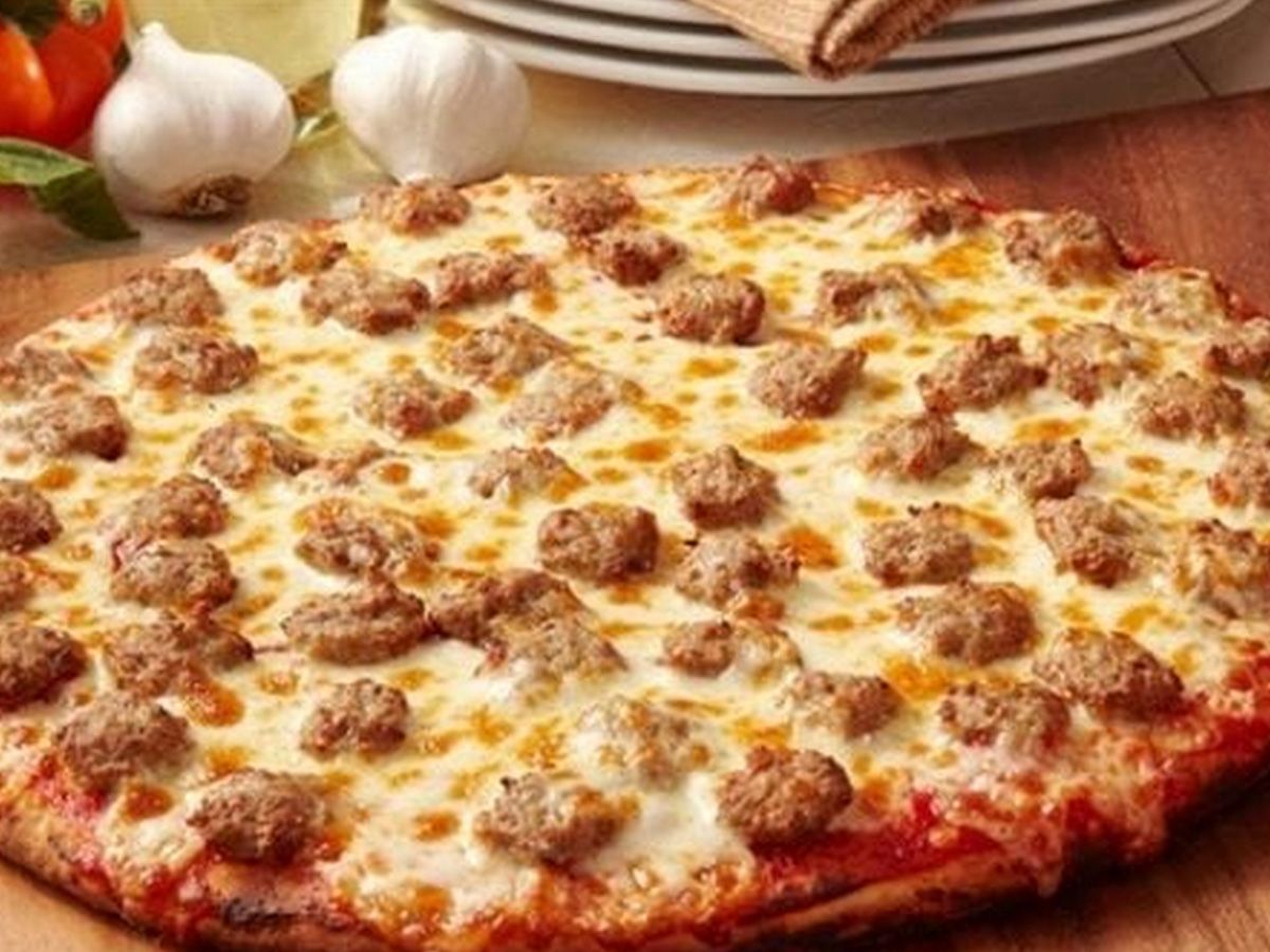 Syrian sausage Pizza