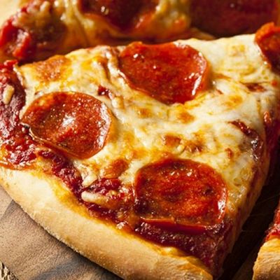 Large Salami Italian pizza