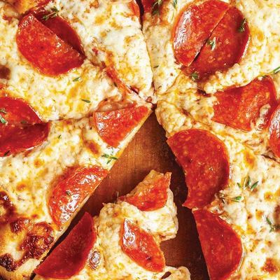 Salami Pizza