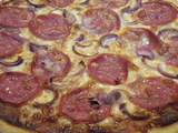 Salami Pizza