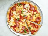 Salami Pizza