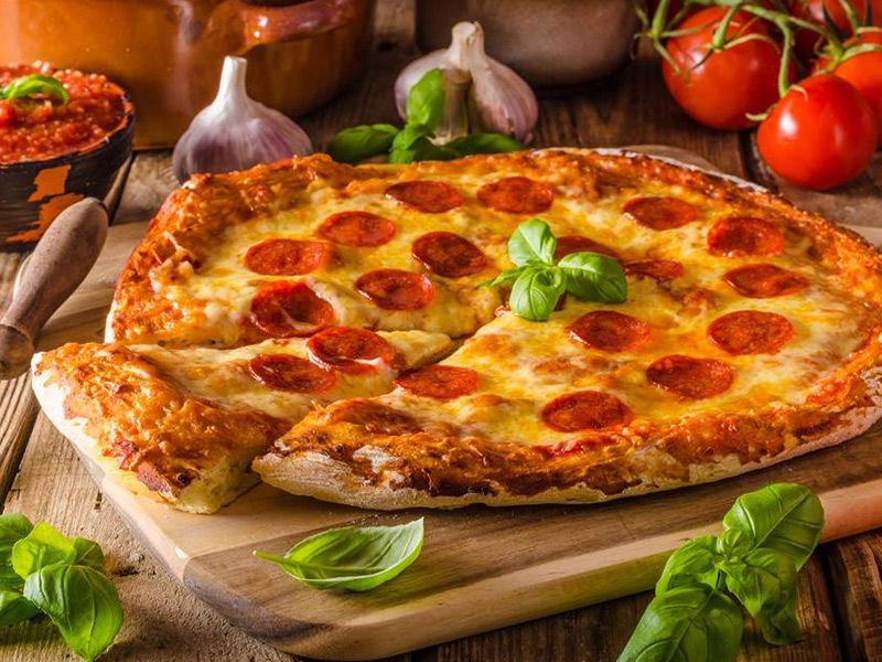 Salami Pizza - Large