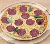 Salami Pizza