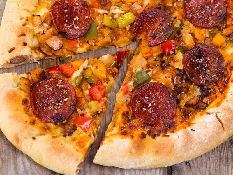 Salami Italian Pizza