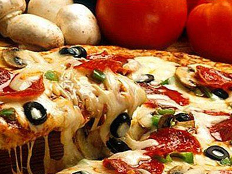 Smoked Turkey Pizza