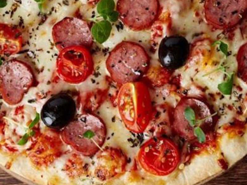 hot dog pizza