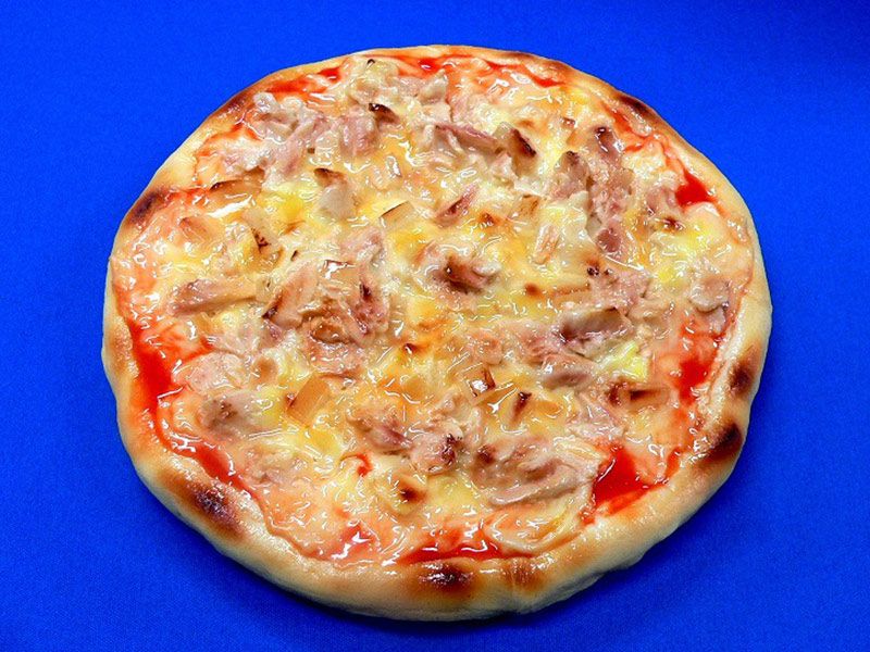 Hot Dog Oriental Pizza