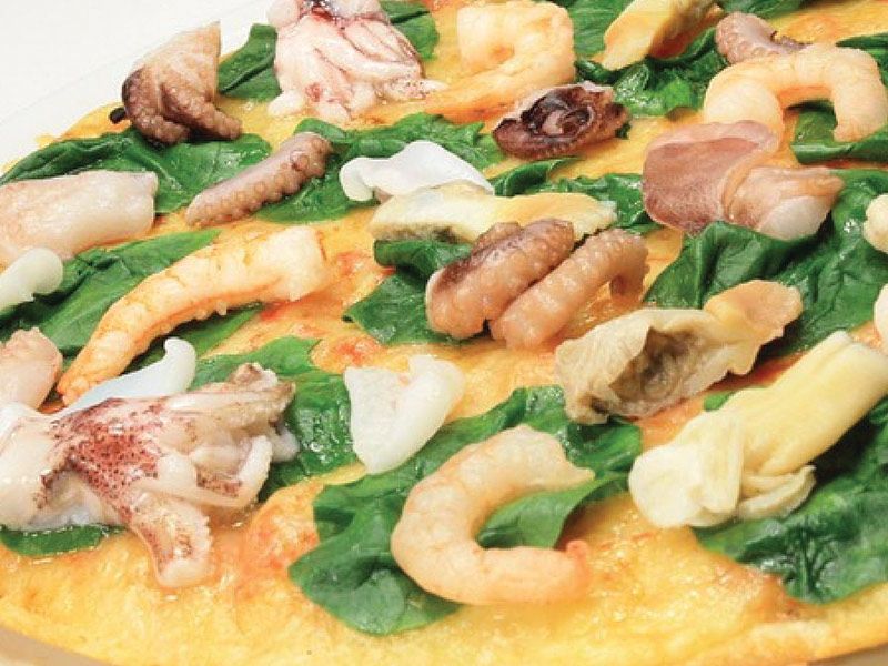 Seafood Pizza