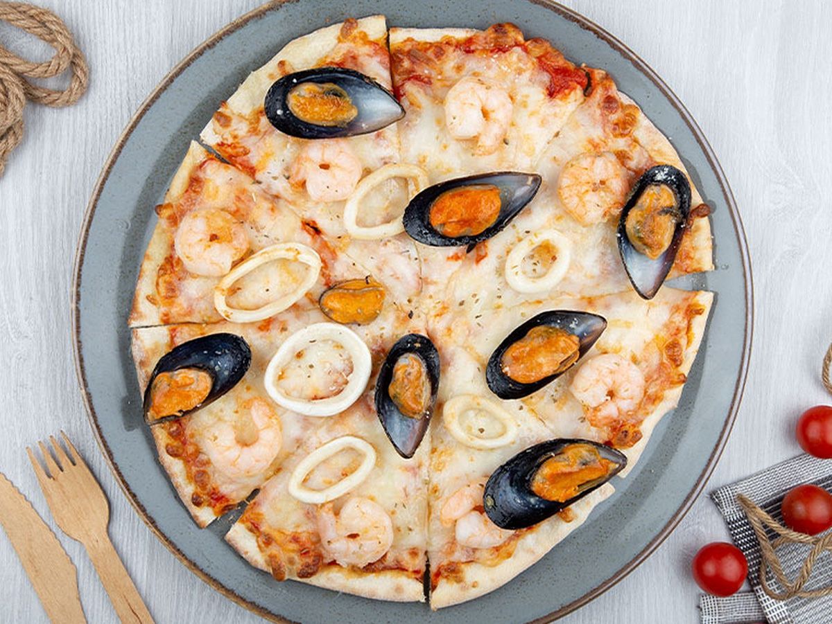 Seafood pizza