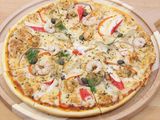 Seafood Pizza