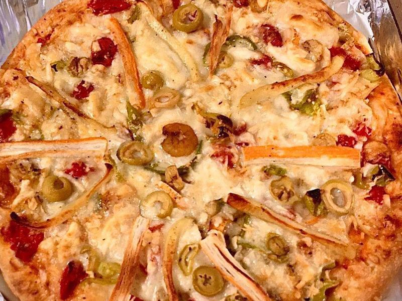 Seafood Pizza