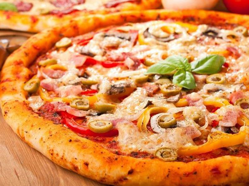 Seafood Pizza