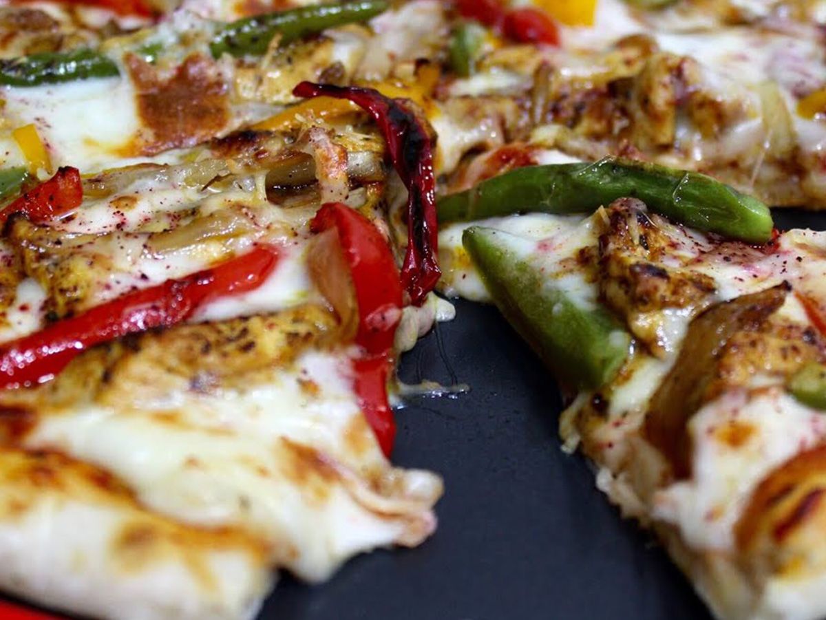 Chicken Shawerma Pizza