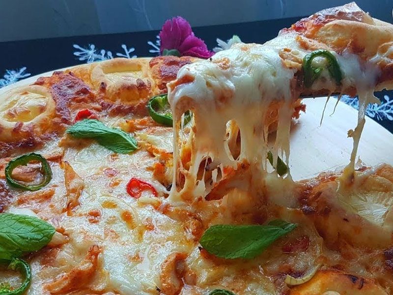 Chicken Shawerma Pizza