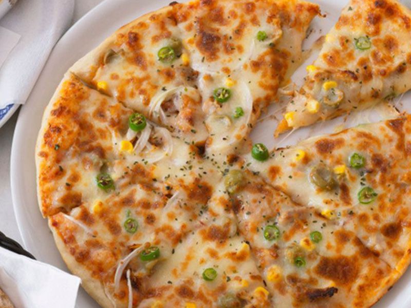 Chicken Shawerma Pizza