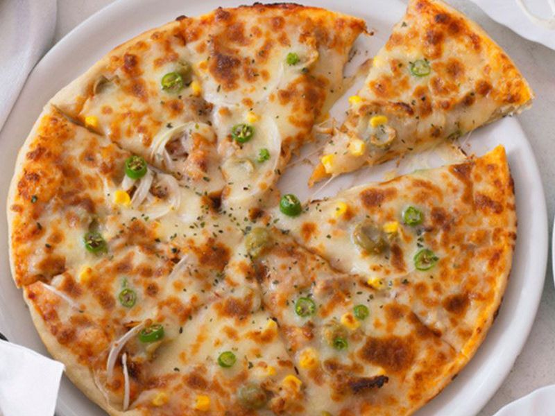 Chicken Shawerma Pizza