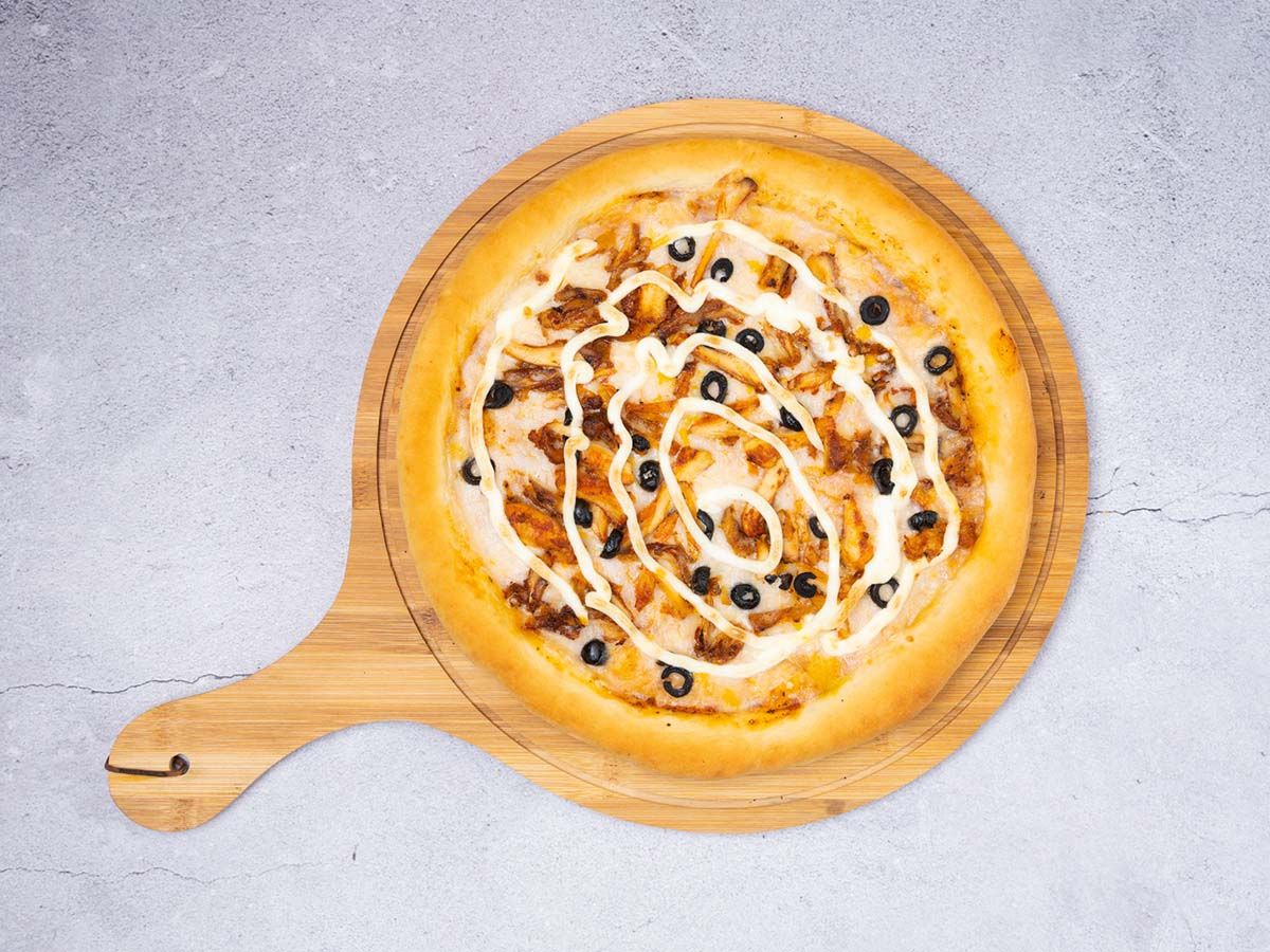 Salami Oriental Pizza