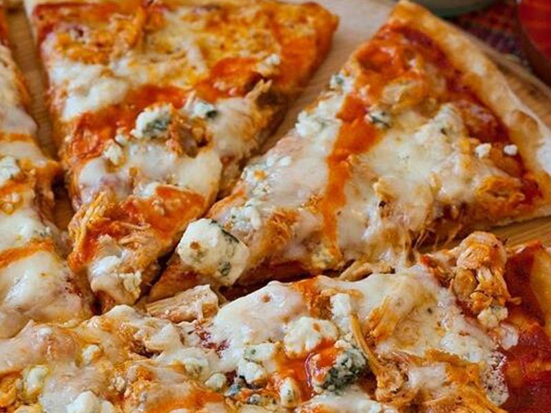 Super Zawaqa Oriental Pizza