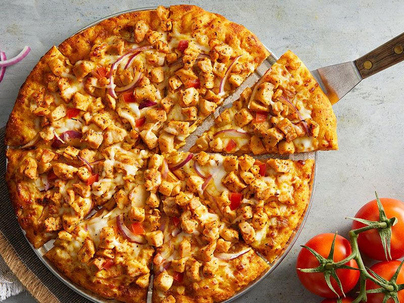 Mix chicken oriental pizza