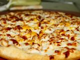 Mix Cheese Oriental Pizza