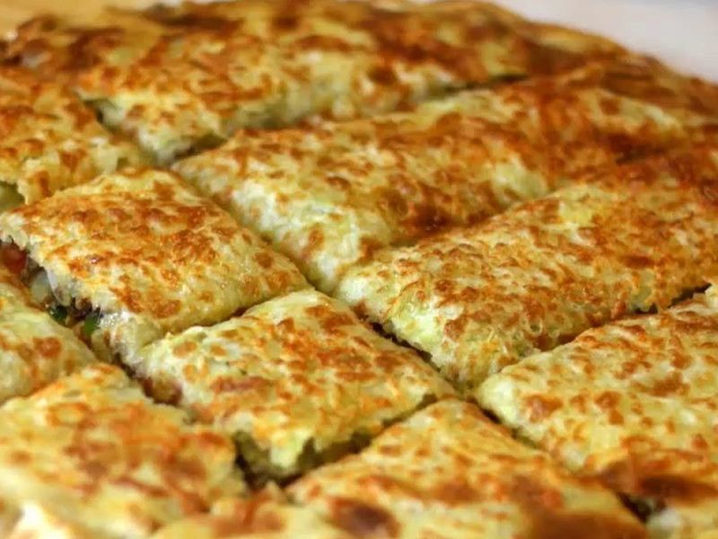 Minced Meat Oriental Pizza
