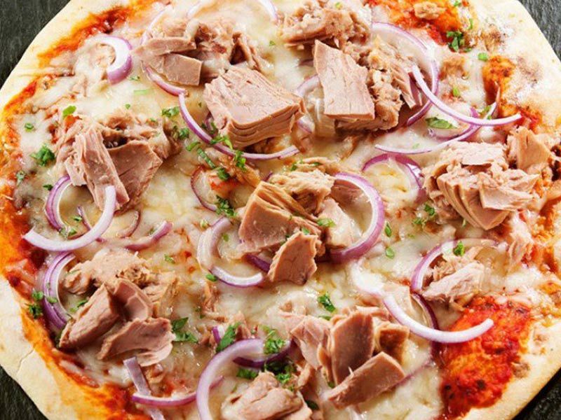 Tuna Oriental Pizza