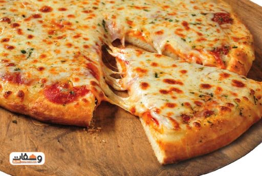 Mozzarella Cheese Oriental Pizza