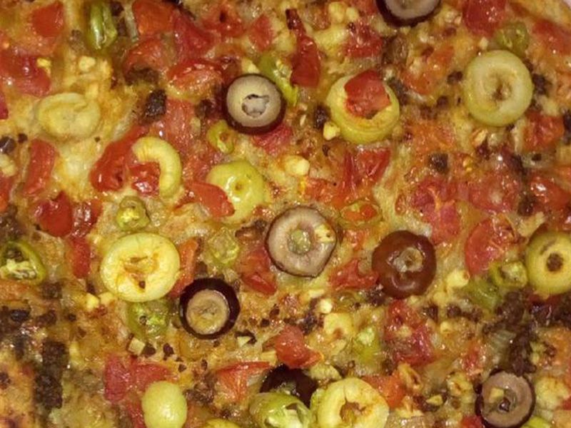 Mix Meat Oriental Pizza