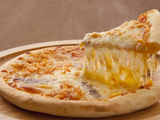 Cheddar pizza