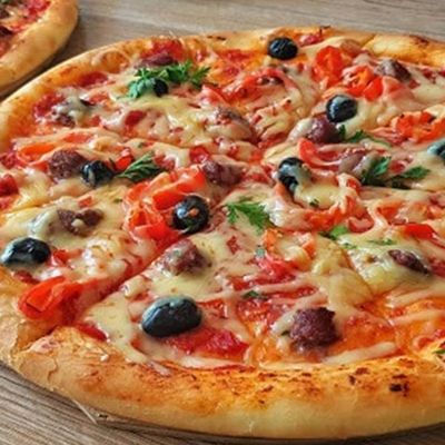Italian chicken pizza