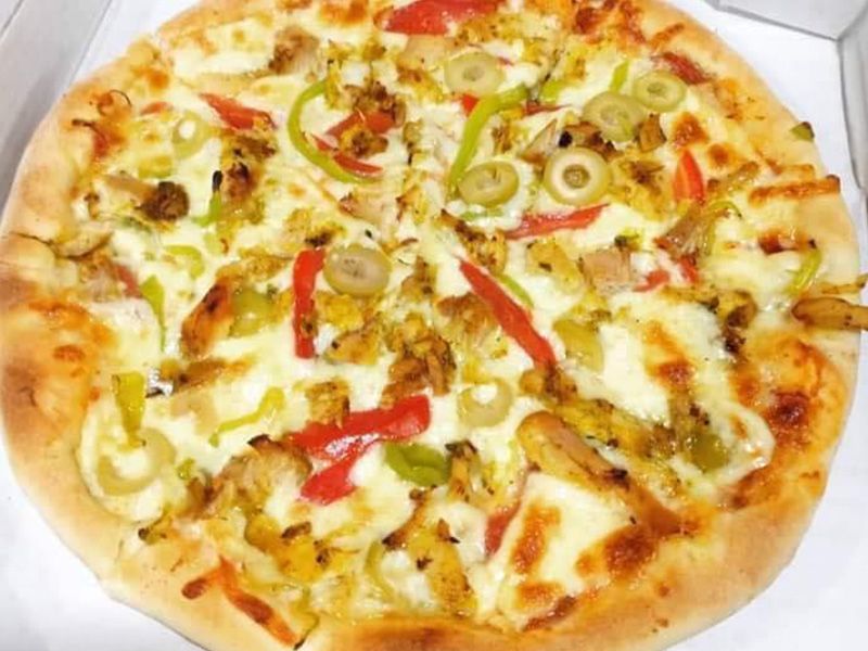Polo Chicken Pizza
