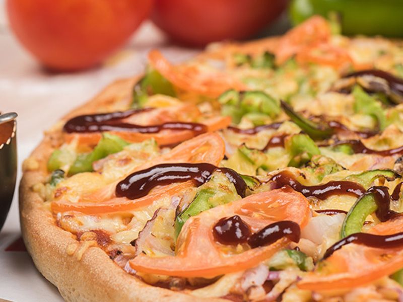 Large BBQ Chicken Pizza
