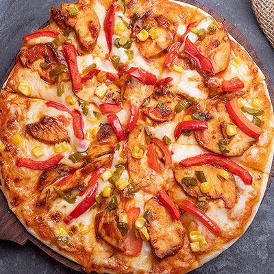 Chicken Logma Pizza