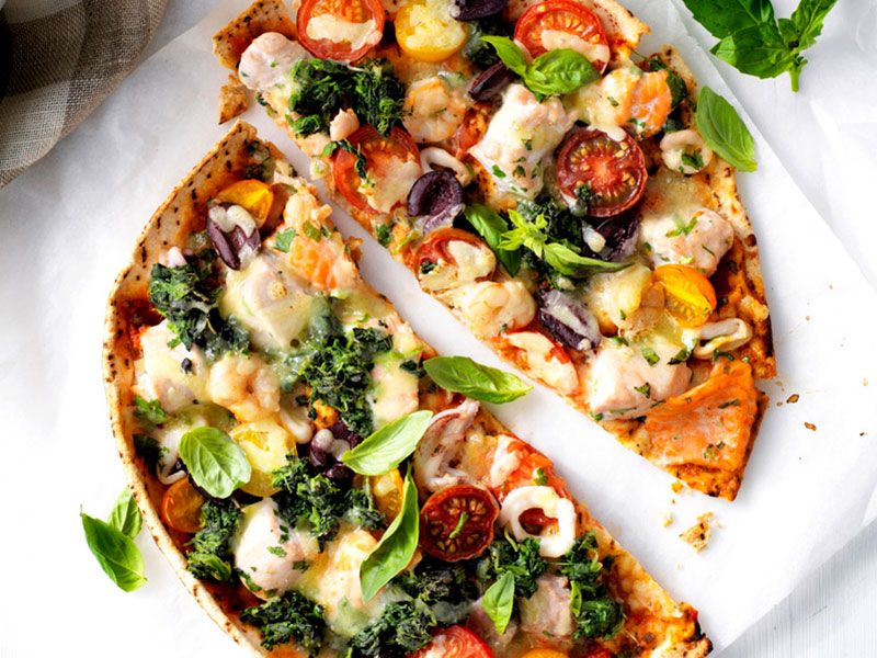Seafood Pizza