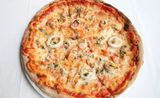 Calamari Pizza