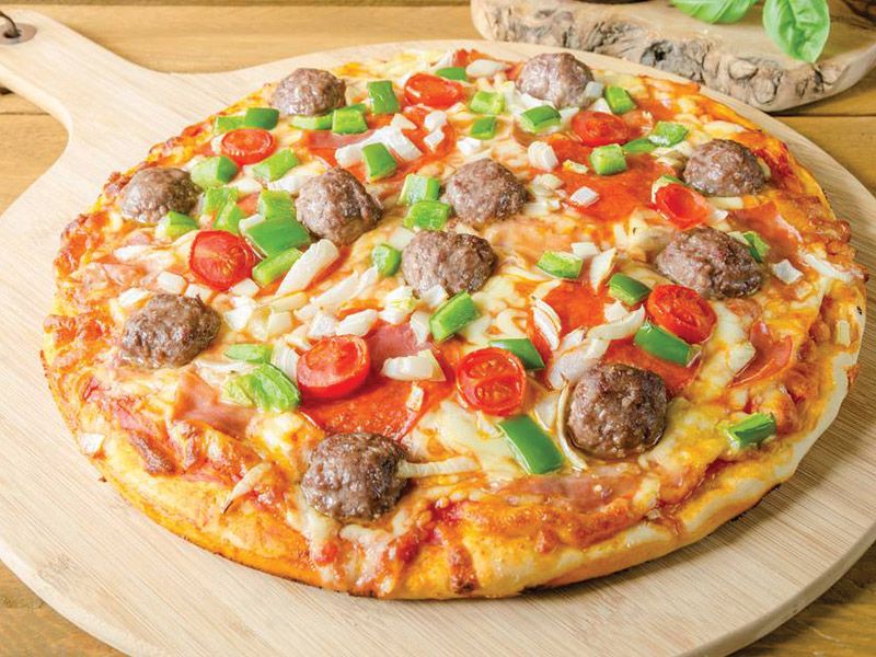 Meat Balls Pizza