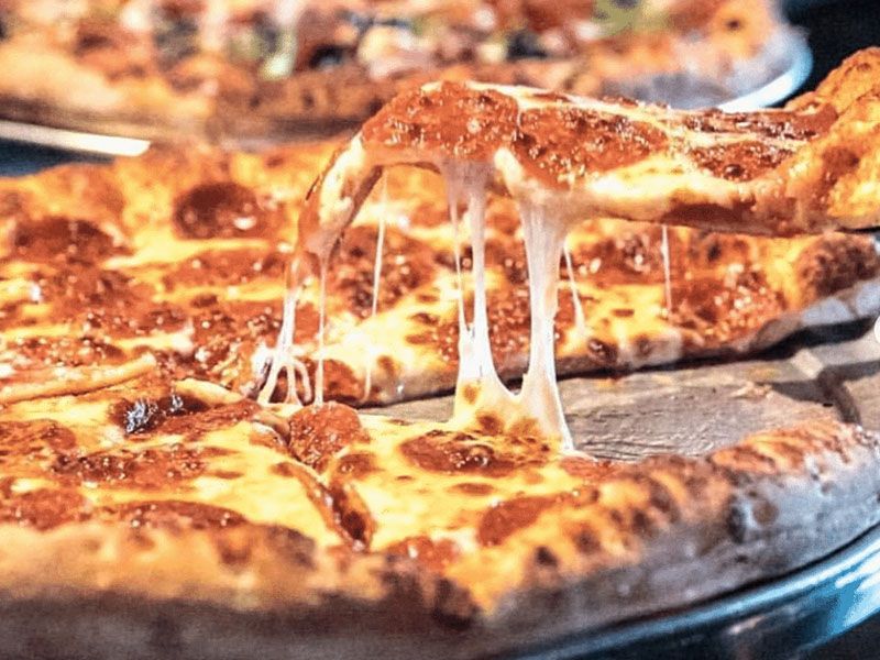 Quattro Stazione Pizza