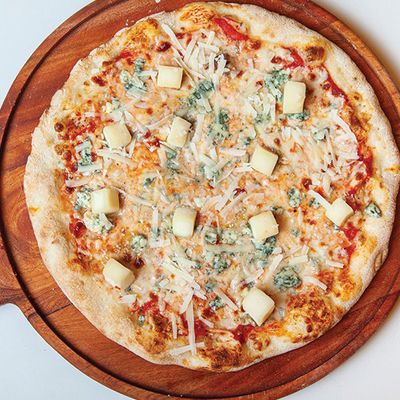 Quattro Formaggi Pizza