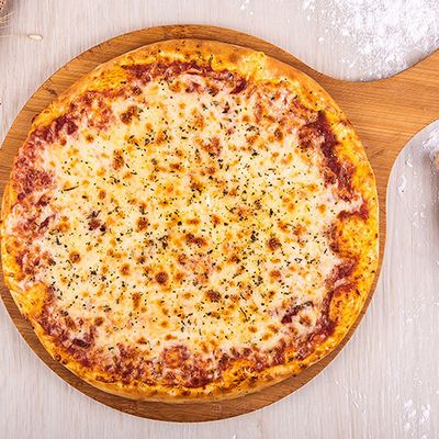 Quattro formaggi Italian Pizza