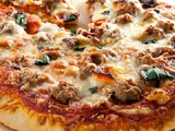 Minced meat pizza