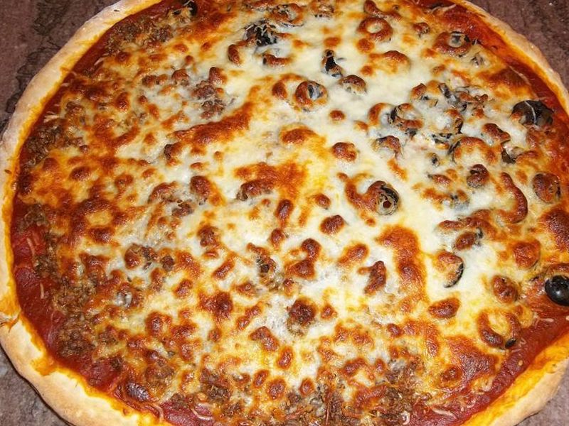 large Minced Meat pizza