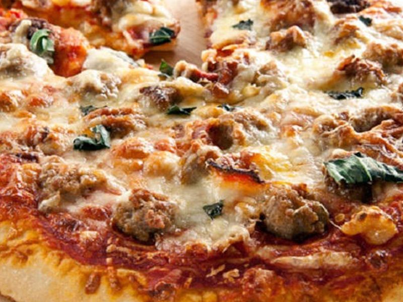 Minced Meat Oriental Pizza