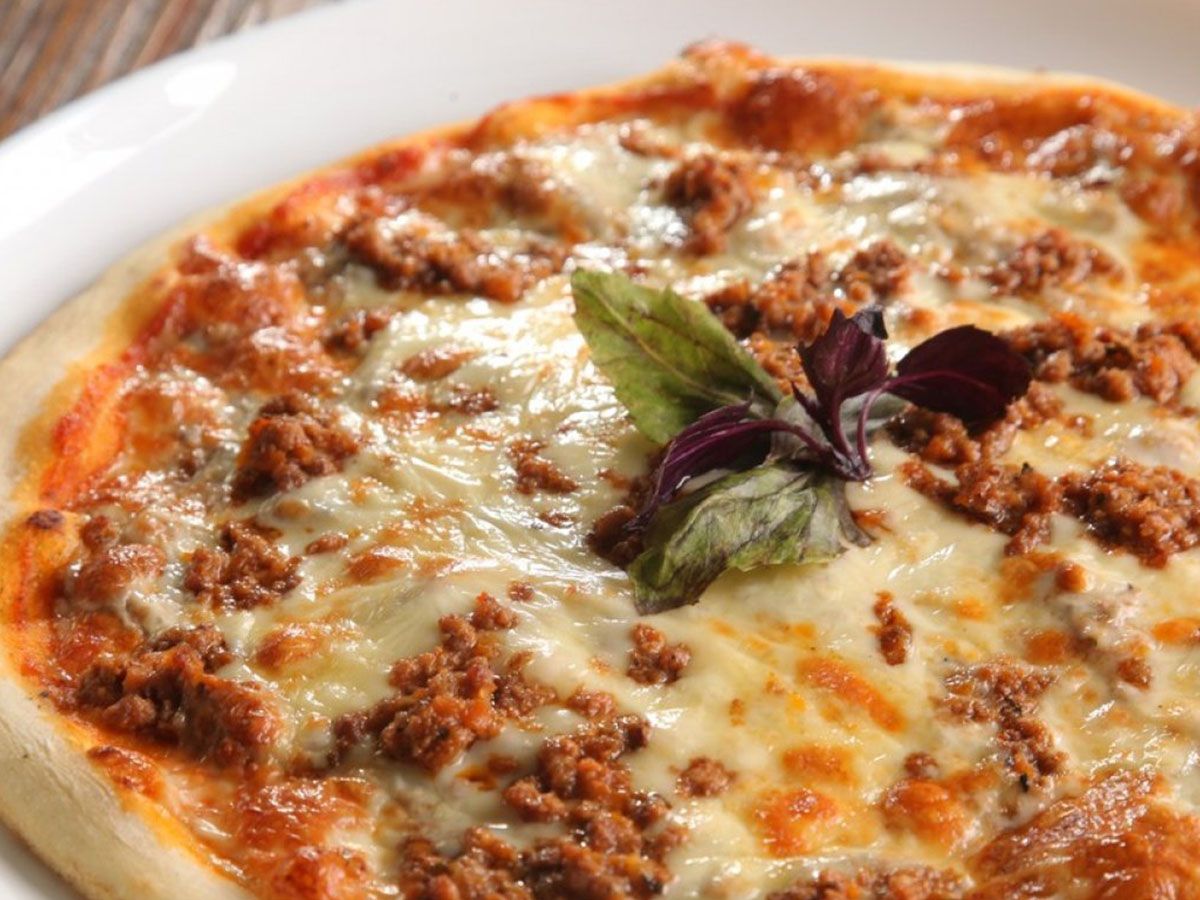 Minced Meat Pizza