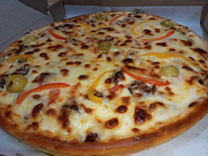 Minced Meat Pizza