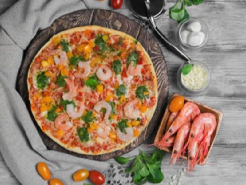 Seafood Pizza