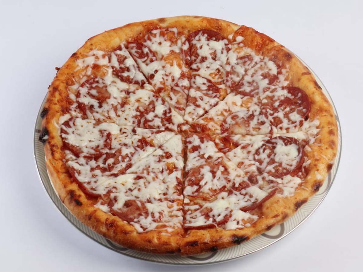 Mortadella Pizza