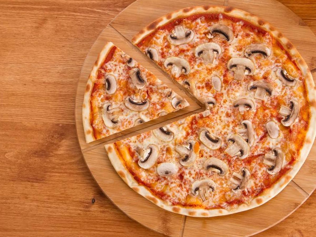 Mushroom Pizza