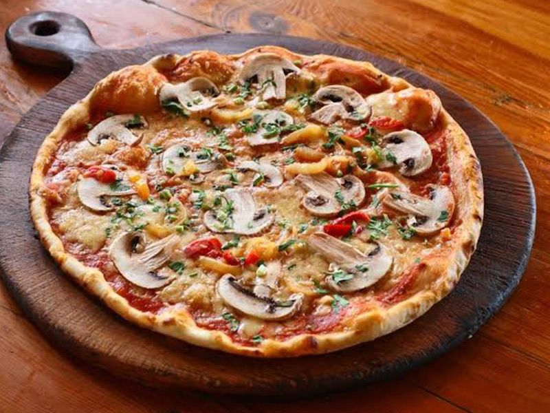 Mushroom Italian Pizza